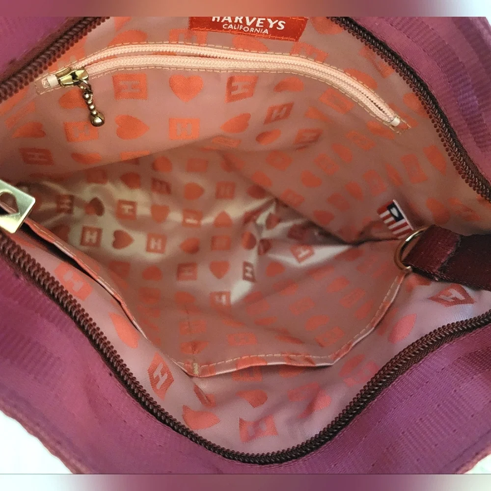 Harvey's Mini Streamline Seatbelt Crossbody